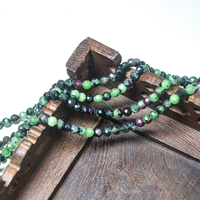 MIss Stone 4mm Ruby Zoisite Perles Perles de pierres précieuses naturelles rondes à facettes en vrac avec rouge et vert pour la fabrication de bijoux à bricoler soi-même en gros