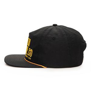 Casquette Snapback en Nylon de Haute Qualité Non Structurée avec Broderie en Corde - Product Image 3