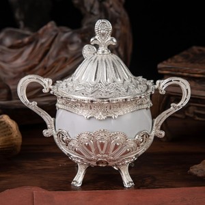 Azucareros de estilo europeo, azucareros creativos y modernos, frascos de vidrio para condimentos con tapa. - Product Image 3