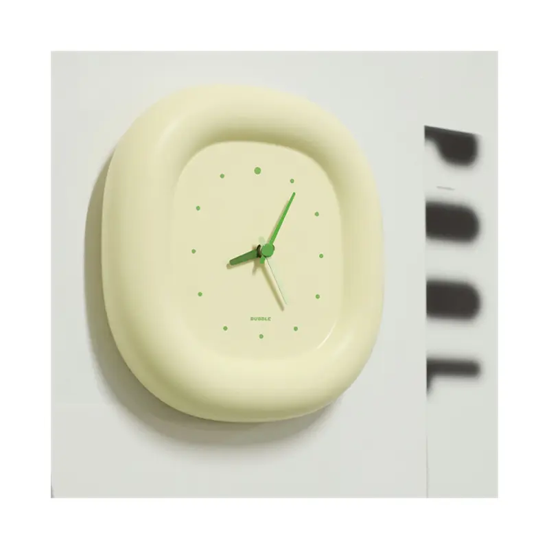 Horloge de bureau moderne en plastique simple et créative, décoration de la maison, horloge murale à bulles carrées