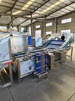 SUS304 Water Bath Pasteurizer Tunnel Pasteurization Machine for Juice Milk Beverage Sauce Sterilization