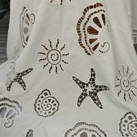 Tissu en dentelle brodée ajourée découpée au laser 100 % coton 210 g/m² avec motif étoiles de mer et coquillages