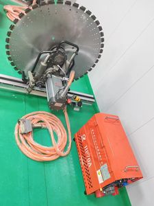 Scie murale industrielle haute fréquence pour pierre 22KW 220V-380V, profondeur de coupe 500mm, machine à béton HF22 - Product Image 4