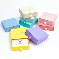 50 boîtes cadeaux de luxe personnalisées en carton rigide pour bagues, boucles d'oreilles, colliers, bracelets et petits lots