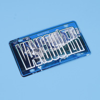 Plaque d'immatriculation de voiture rectangulaire avec lettres en relief 3D