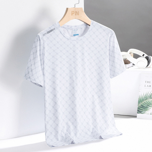 T-shirt en soie glacée personnalisé avec logo, pour homme, été, col rond, tendance, séchage rapide, décontracté, manches courtes, respirant - Product Image 3