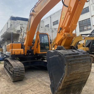 Excavadora Hyundai 305LC-9 Usada, Modelo 2023, 30 Toneladas de Peso Operativo, Capacidad de Cucharón de 1.38m, Motor de 169kW, Bomba, Rodamiento - Product Image 5