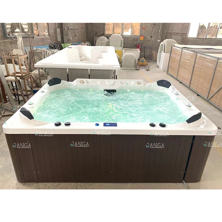 10 Person Hot Tub