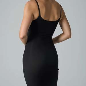 Trendy Modal Rib-Knit Spaghetti-Strap High-Stretch Slim-Fit Slimming Bodycon Plus-Size Lounge Dress pour les femmes - Product Image 2