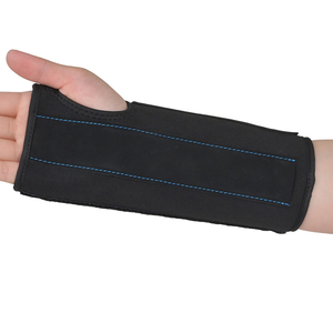 <span class=keywords><strong>Orthèse</strong></span> de soutien de main de sommeil de nuit de protection réglable avec attelles bouton d'<span class=keywords><strong>orthèse</strong></span> de <span class=keywords><strong>poignet</strong></span> de paume-<span class=keywords><strong>orthèse</strong></span> de soutien de <span class=keywords><strong>poignet</strong></span> réglable - Product Image 2