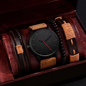 Montre à quartz pour homme en acier inoxydable, cadran rond, bracelet en cuir véritable et cadran lumineux. Style simple. - Product Image 3