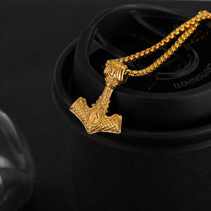 Joyería al por mayor titanio acero hombres moda Vintage vikingo triángulo Thor martillo collar de acero inoxidable - Product Image 2