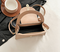 Sac à main de haute qualité pour femme, nouvelle collection, sac à bandoulière semi-rond, sac vintage à fermeture à cadenas, sac bandoulière polyvalent