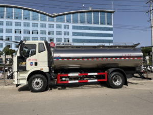 รถบรรทุกนมสด FAW J6L 4x2 240 แรงม้า ความจุ 10,000 ลิตร 11 ลูกบาศก์เมตร  ถังสแตนเลสเกรดอาหาร 304 สำหรับขนส่งนม - Product Image 5