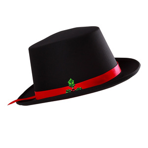 Sombrero de Navidad negro con cinta roja y decoración de ajenjo para fiestas y actuaciones - Product Image 5