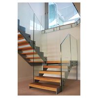 Escabeau pliant d'intérieur Prima Modern avec conception robuste et rangement peu encombrant pour accès au grenier et au loft