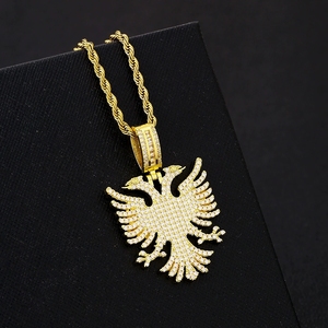 Collana con Pendente Bandiera Albanese Aquila in Acciaio Inossidabile Placcato Oro 18K con Zirconi e Cristalli - Product Image 4