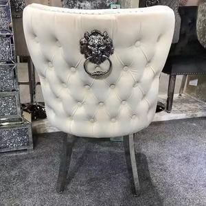 <span class=keywords><strong>Chaises</strong></span> <span class=keywords><strong>de</strong></span> salle à manger européennes <span class=keywords><strong>de</strong></span> luxe modernes en velours avec bouton <span class=keywords><strong>de</strong></span> heurtoir <span class=keywords><strong>de</strong></span> lion Design tufté Pieds en acier inoxydable <span class=keywords><strong>Lot</strong></span> <span class=keywords><strong>de</strong></span> <span class=keywords><strong>6</strong></span> pour table - Product Image 2