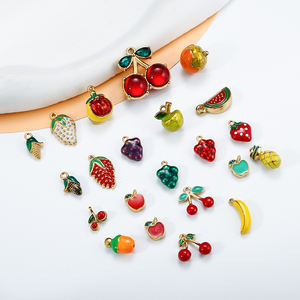 قلادة على شكل قطرة زيت الموز والفراولة سهلة الاستخدام قلادة الأفوكادو والبطيخ قلادة للنساء مجوهرات جذابة - Product Image 1