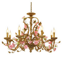 Lustre suspendu en cuivre doré de luxe européen, style victorien, avec fleurs de rose en céramique, pour décoration de mariage.