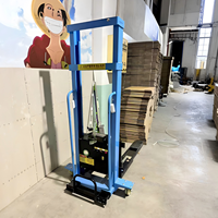 1-Tonnen-Elektro-Gabelstapler mit Allradantrieb, hydraulischer Seitenverschiebung, Lithium-Ionen-Batterie 48V200AH, geländegängig, kompakt und manövrierbar