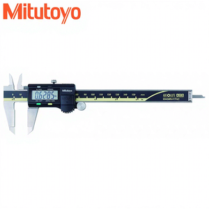 Mitutoyo 500-171-30/500-172-30/500-173-30 Metric/inch Range 0-150/200/300mm 0-6"/8"/12" <strong>SPC</strong> Data <strong>Output</strong> Port <strong>Digital</strong> <strong>Caliper</strong> - Product Image 1