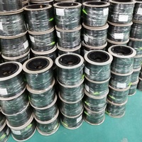 Câble à fibres optiques plat extérieur à prix d'usine, 1, 2, 4 cœurs, G657A1 G657A2, monomode, aérien, FTTH, cordon de raccordement à fibres optiques