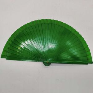 พัดไม้ขนาด23ซม. สำหรับงานเต้นรำของขวัญแต่งงานพัดพับได้ - Product Image 4