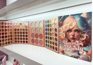Paleta de Sombras de Ojos Ariannna Grande 2024, 117 Colores, Alta Pigmentación, Larga Duración, <span class=keywords><strong>Karol</strong></span> <span class=keywords><strong>G</strong></span>, Sombra De Ojos - Product Image 4