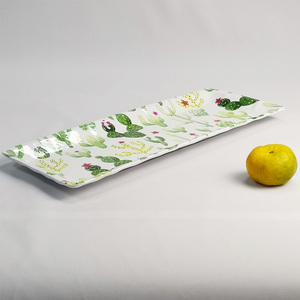 Grand plateau rectangulaire en mélamine à surface irrégulière pour la présentation de sushis, de fruits et d'aliments - Product Image 6
