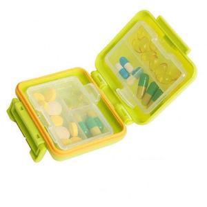 Boîte à pilules portable de voyage en plastique à 6 compartiments, style portefeuille - Product Image 4