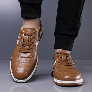 Zapatos Casuales para Hombre, de Cuero Suave, Blancos, con Cordones Delanteros, Color Sólido, Primavera-Otoño 2026, Estilo Náutico - Product Image 3