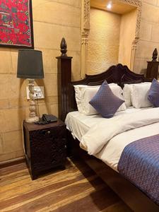 Muebles de Dormitorio de Almacenamiento de Diseño Moderno de Mediados de Siglo, Inflables, de Madera Maciza, Hechos a Mano, Ecológicos, Más Vendidos - Product Image 2