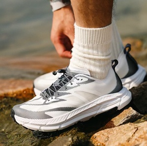 Chaussures de course professionnelles HOKAS Speed 4 - Chaussures de course et de basketball en mesh à semelle épaisse Vibram pour l'extérieur - Product Image 6