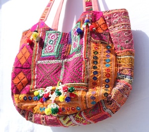 Bolso Jaipuri Banjara Ligero de Uso Diario para Mujer, Bolso de Hombro de Algodón con Flores Bordadas a Mano, Estilo Étnico Indio - Product Image 3