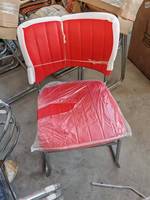 Chaise de bureau pliable en maille pour adultes, avec tablette d'écriture, pour l'école et la formation, faible MOQ