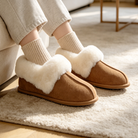 Chaussures d'hiver pour femmes en cuir véritable, daim et fourrure de mouton, style bottines et pantoufles d'intérieur, vente en gros directe usine, échantillon disponible