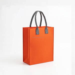 Sac fourre-tout classique pour femme en feutre de polyester Ulike - Grande capacité, forme personnalisable, design imprimé en sérigraphie écologique - Product Image 4
