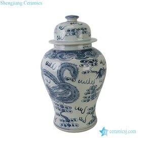 RYKB177-C Vaso Decorativo Chinoiserie con Finitura Invecchiata, Motivo Cinese Blu e Bianco con Dragone e Fenice - Product Image 3