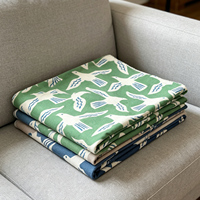 Couverture polaire douce et confortable en flanelle à imprimé colombes vert sauge et blanches pour canapé, lit, décoration esthétique de la maison, toutes saisons