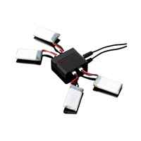 Chargeur de batterie au lithium 3,7 V multi-ports USB en plastique pour modèle d'avion télécommandé RC
