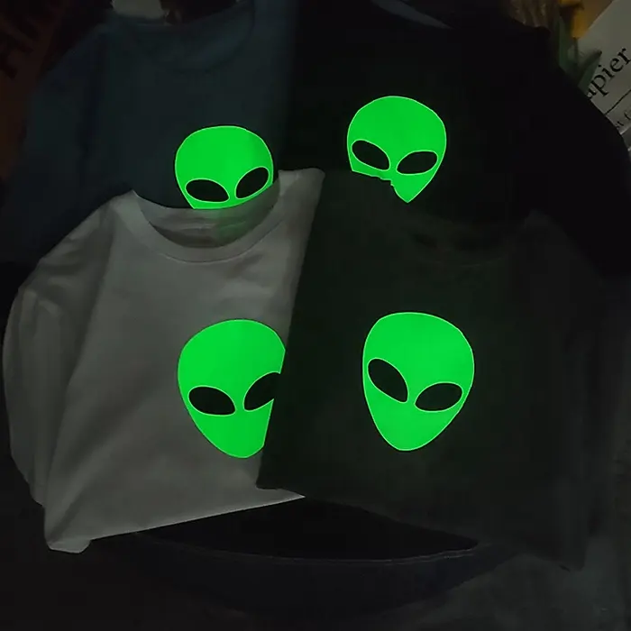 Personalizzato logo riflettente stampa t-shirt da uomo glow in the dark alien t shirt