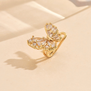 ต่างหูแบบหนีบผีเสื้อทำจากทองแดงแฟชั่นยอดนิยมต่างหูห่วงทันสมัยรูปทรงเรขาคณิตใหม่พร้อมเพทายเหมาะเป็นของขวัญ - Product Image 3