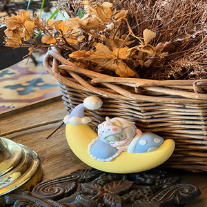 Personaje de dibujos animados personalizado estatua resina Anime figura de acción de juguete para decoración del hogar para bodas y promociones regalos de bienvenida - Product Image 2