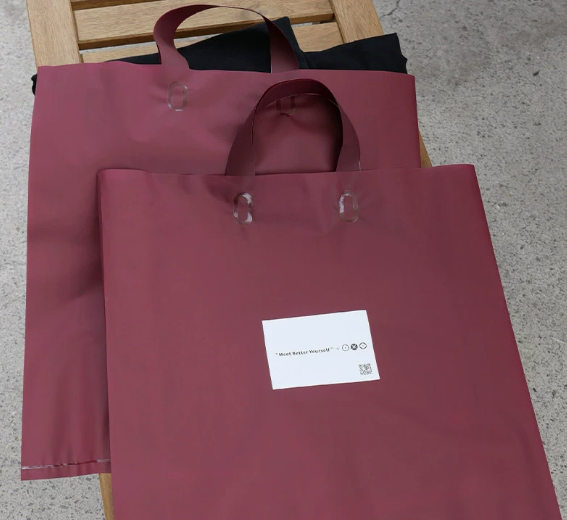 Rouge foncé - manche court