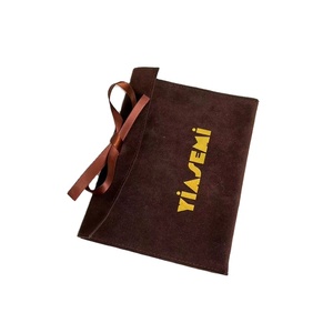 Pochette à bijoux en suède marron foncé à rabat, petit format, prix d'usine, pochette de luxe en velours avec lien en ruban - Product Image 5