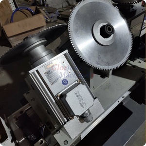 Ligne de production de <span class=keywords><strong>double</strong></span> <span class=keywords><strong>vitrage</strong></span> PVC/UPVC, scie à perlage motorisée haute rigidité pour fenêtres et portes - Product Image 6