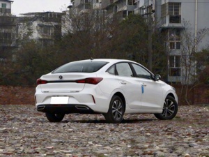 El Changan Yidong PLUS 1.6L GDI CVT Luxury 2021 es un Sedán Compacto. - Product Image 6