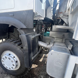 Camion Ribaltabile Sinotruk Howo Euro <span class=keywords><strong>2</strong></span> Diesel 6x4 Usato con 10 Pneumatici per Miniera Guida a Sinistra a Prezzo Vantaggioso - Product Image 5