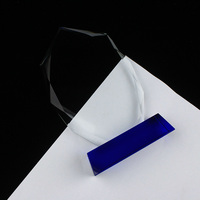 Trophée personnalisé en cristal bleu, vente en gros, trophée en verre cristal K9 vierge en forme de bouclier avec base noire pour cadeau souvenir